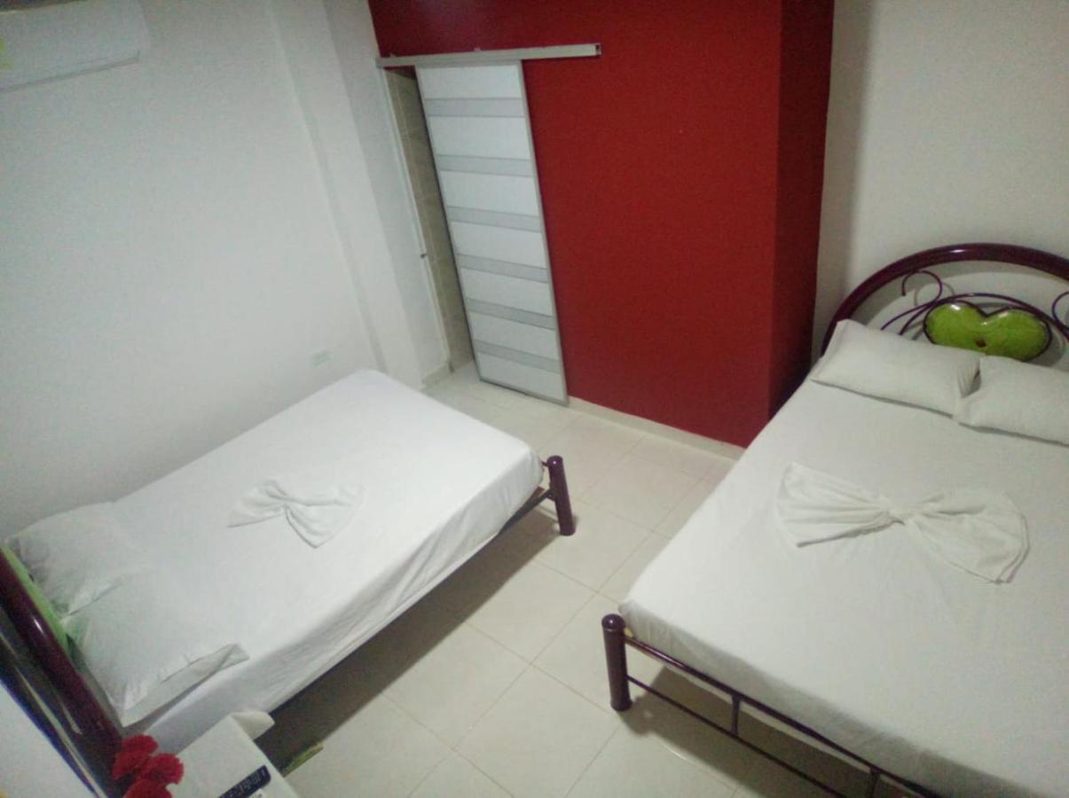 Hostal Sarita Villavieja Extérieur photo