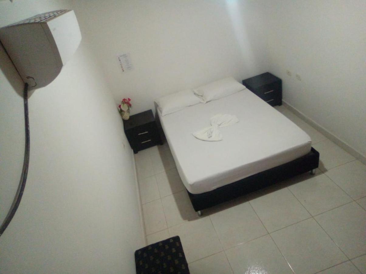 Hostal Sarita Villavieja Extérieur photo