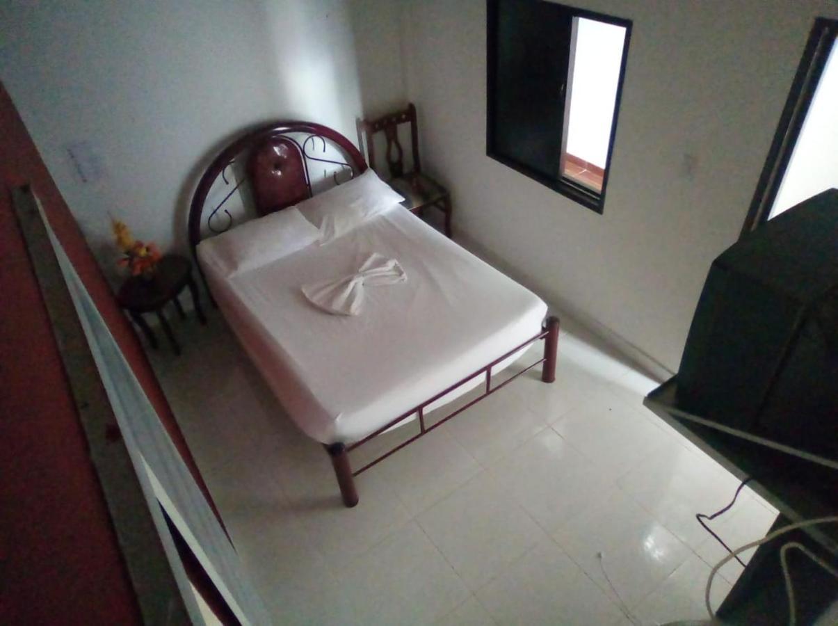 Hostal Sarita Villavieja Extérieur photo